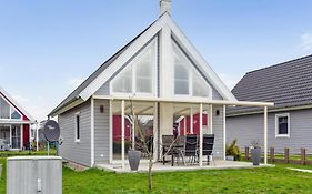 Stunning home in Zerpenschleuse with 2 Bedrooms&WiFi